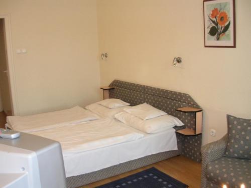 In Hotel Hajdúszoboszló Esterno foto